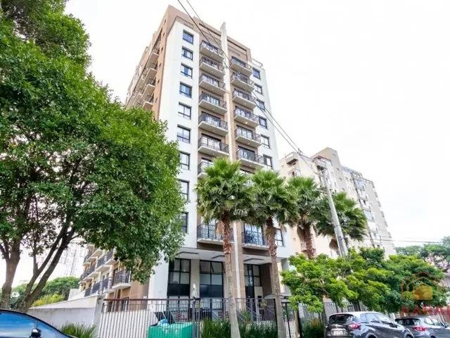 Apartamento 1 quarto e 1 banheiro, para alugar, no bairro Portão em Curitiba