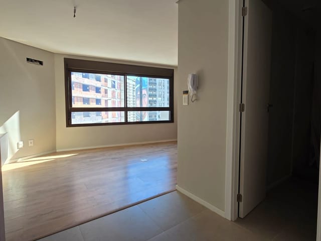 Apartamento com 42m² 1 quarto e 1 banheiro, à venda, no bairro Areal em Pelotas