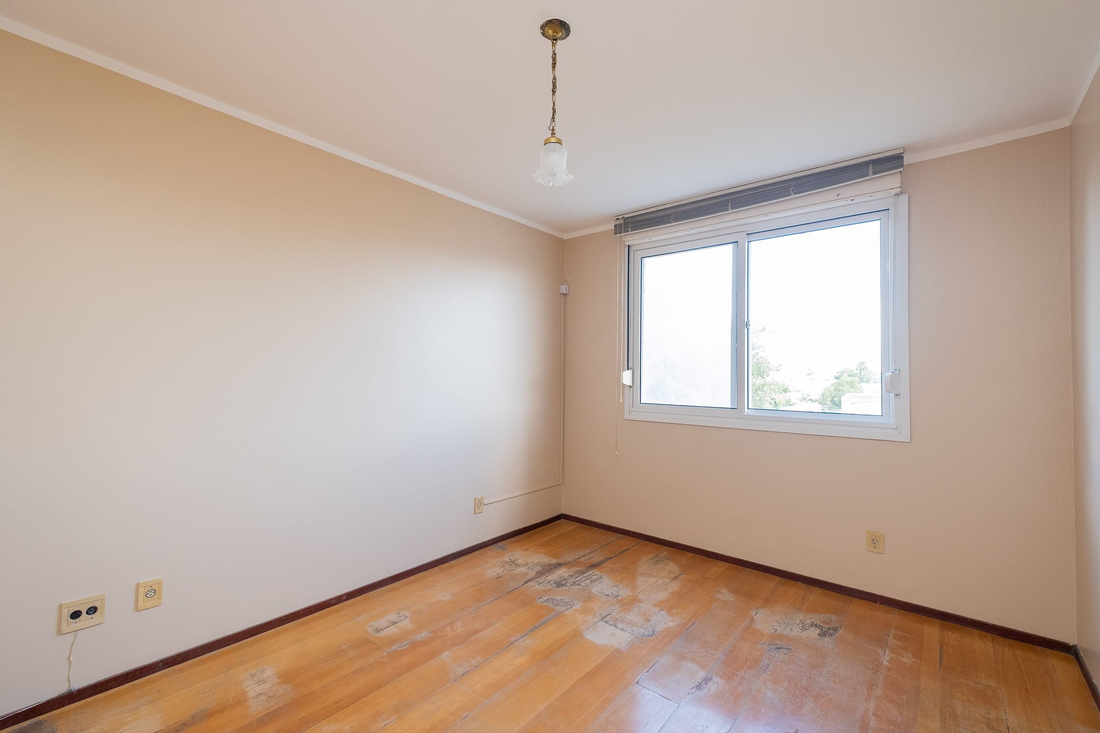 Apartamento à venda no Residencial Núbia, Centro - 66 m², 2 quartos, 2 banheiros, sacada fechada e vaga coberta. - 6