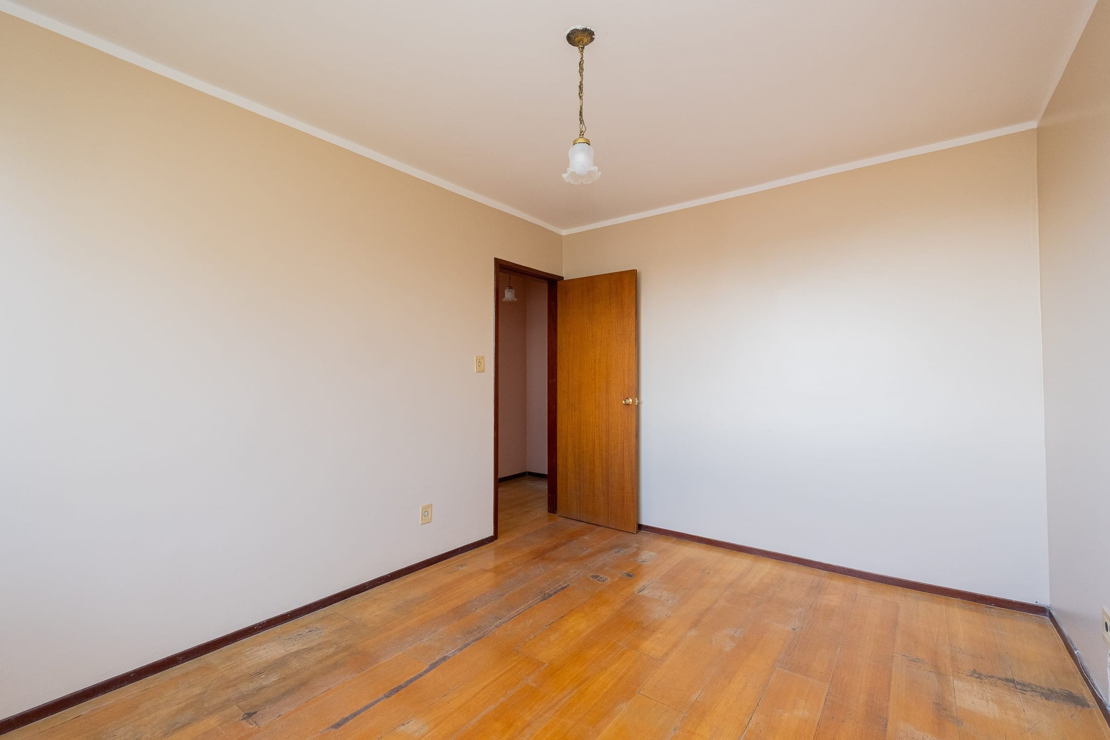 Apartamento à venda no Residencial Núbia, Centro - 66 m², 2 quartos, 2 banheiros, sacada fechada e vaga coberta. - 7