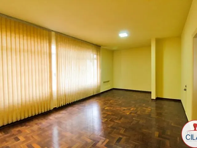 Apartamento 3 quartos e 1 banheiro, para alugar, no bairro Centro em Curitiba