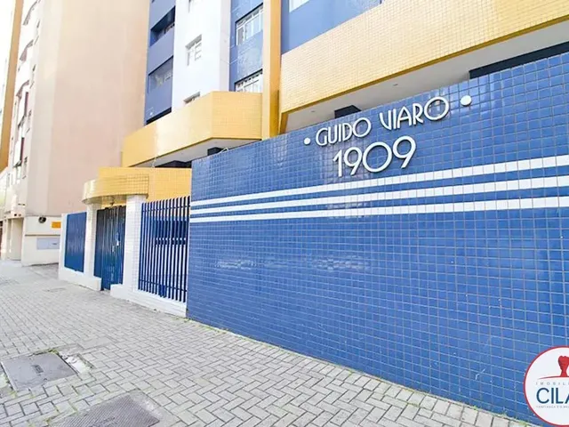 Apartamento 2 quartos e 1 banheiro, para alugar, no bairro Centro em Curitiba