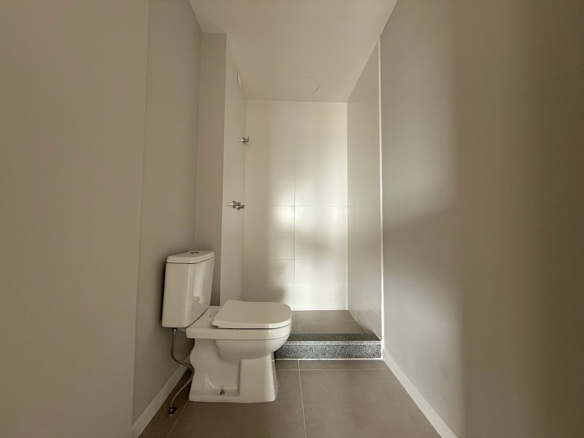 Apartamento à venda no Volver La Barra, Parque Una - 64 m², 2 quartos (sendo 1 suíte) e andar alto com sacada. - 9