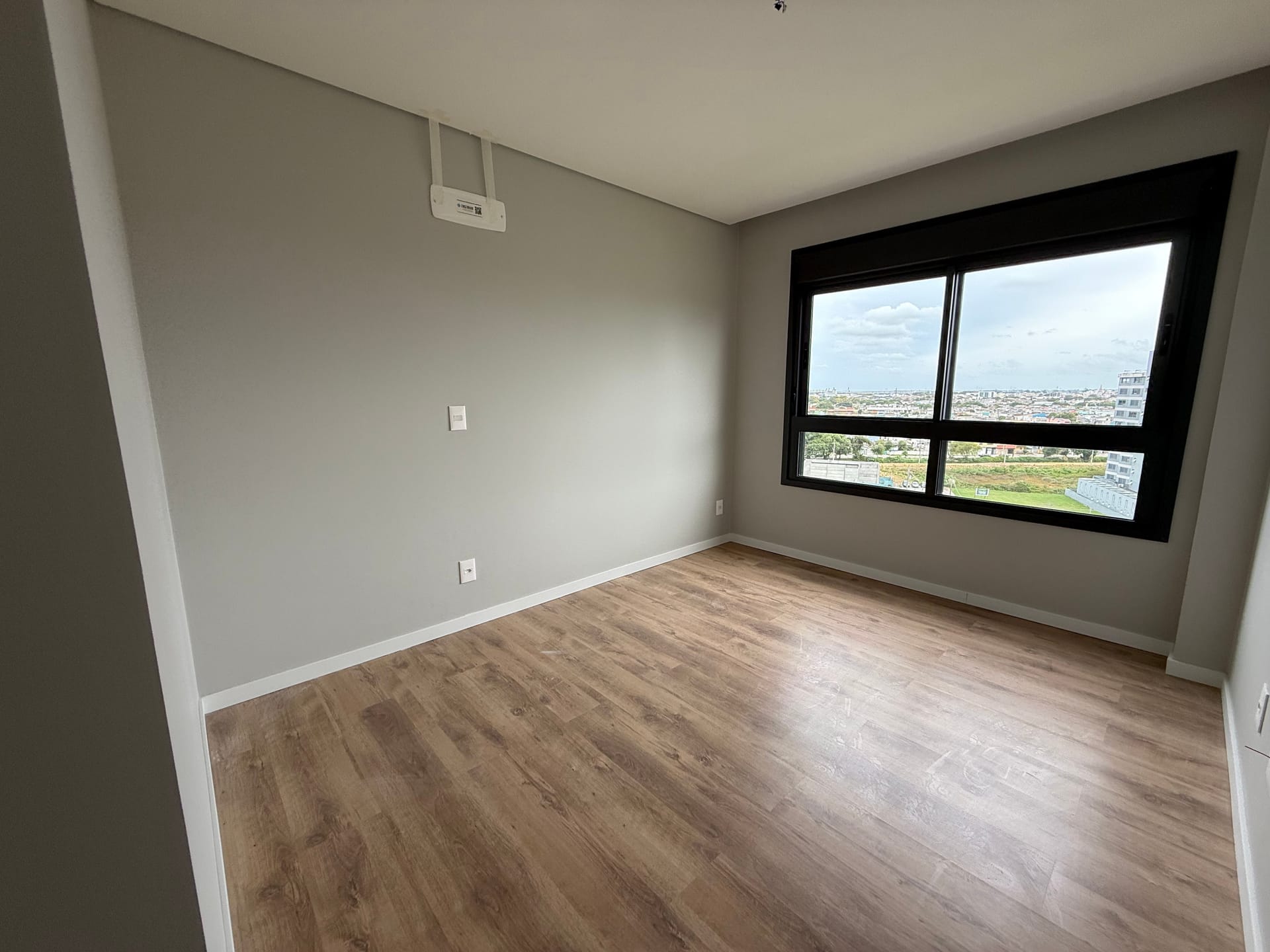Apartamento à venda no Volver La Barra, Parque Una - 64 m², 2 quartos (sendo 1 suíte) e andar alto com sacada. - 10