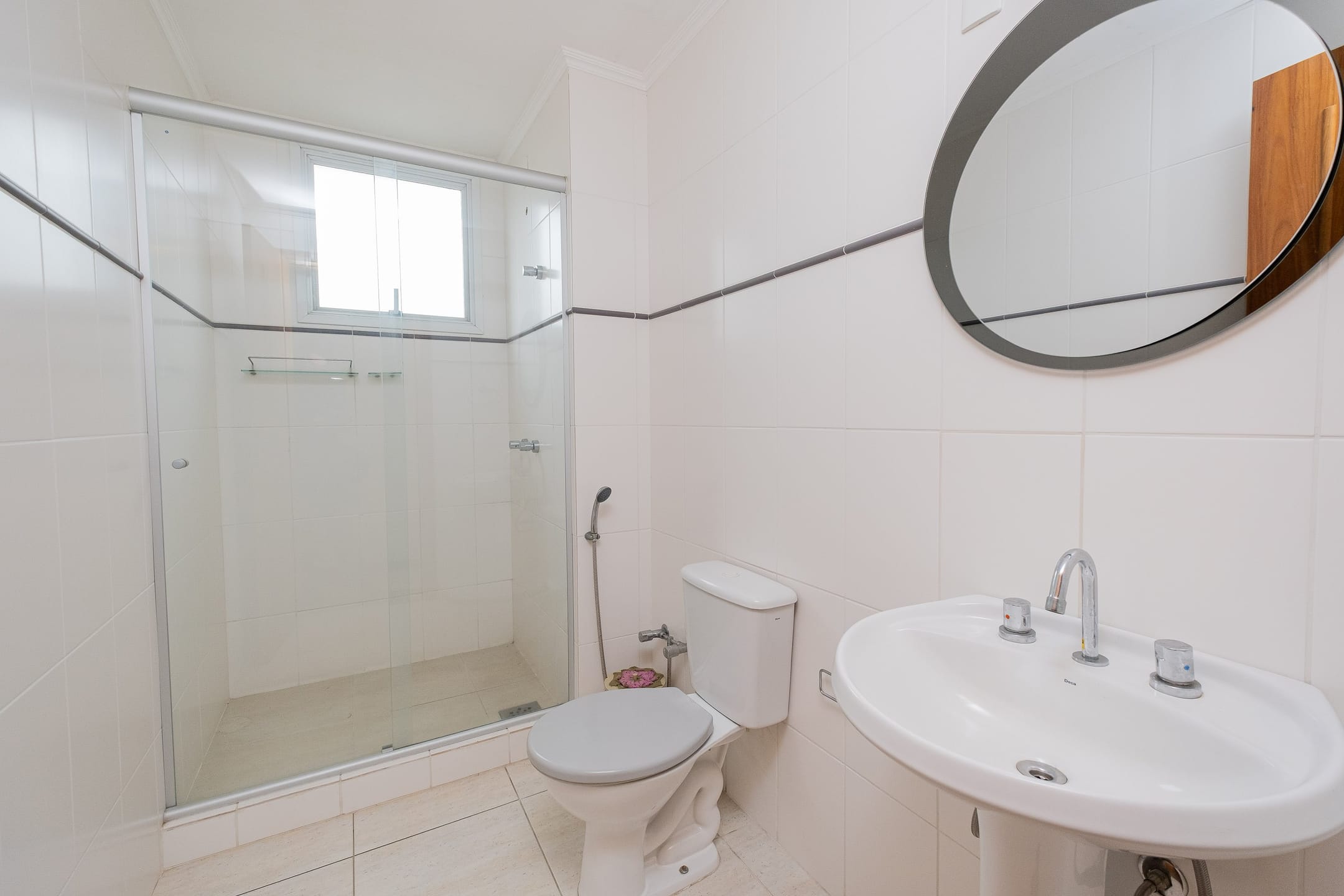 Apartamento duplex à venda no Edifício Residencial Prisma I, Centro - 119 m², 3 quartos (sendo 1 suíte), cozinha planejada e sacada. - 14