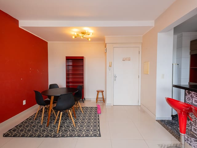 Apartamento com 93m² 3 quartos e 2 banheiros, à venda, no bairro Areal em Pelotas