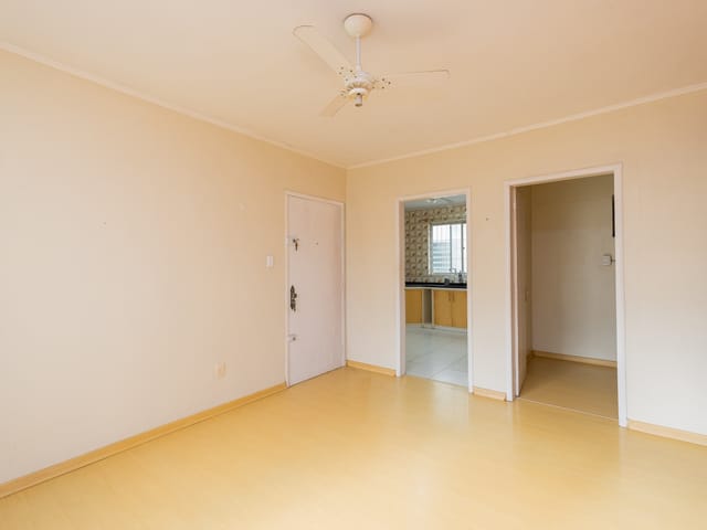 Apartamento com 82m² 2 quartos e 2 banheiros, à venda, no bairro Centro em Pelotas