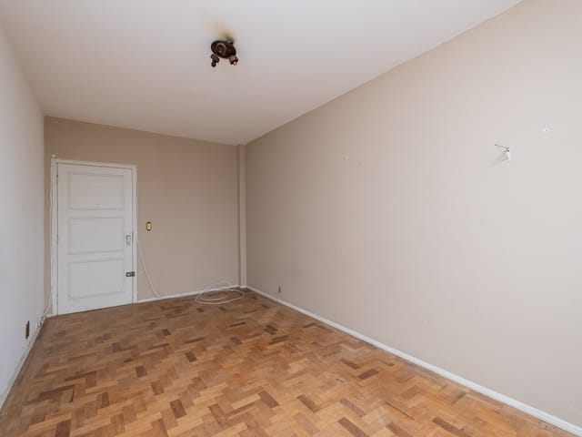 Apartamento 2 quartos e 1 banheiro, à venda, no bairro Centro em Pelotas