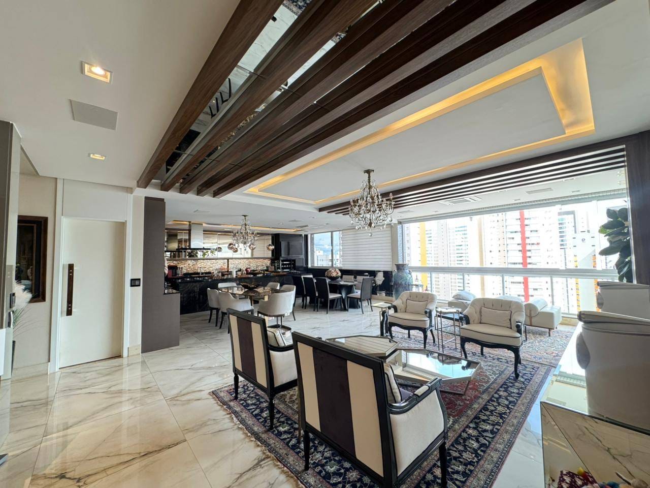 Apartamento, 3 quartos, 245 m² - Foto 5