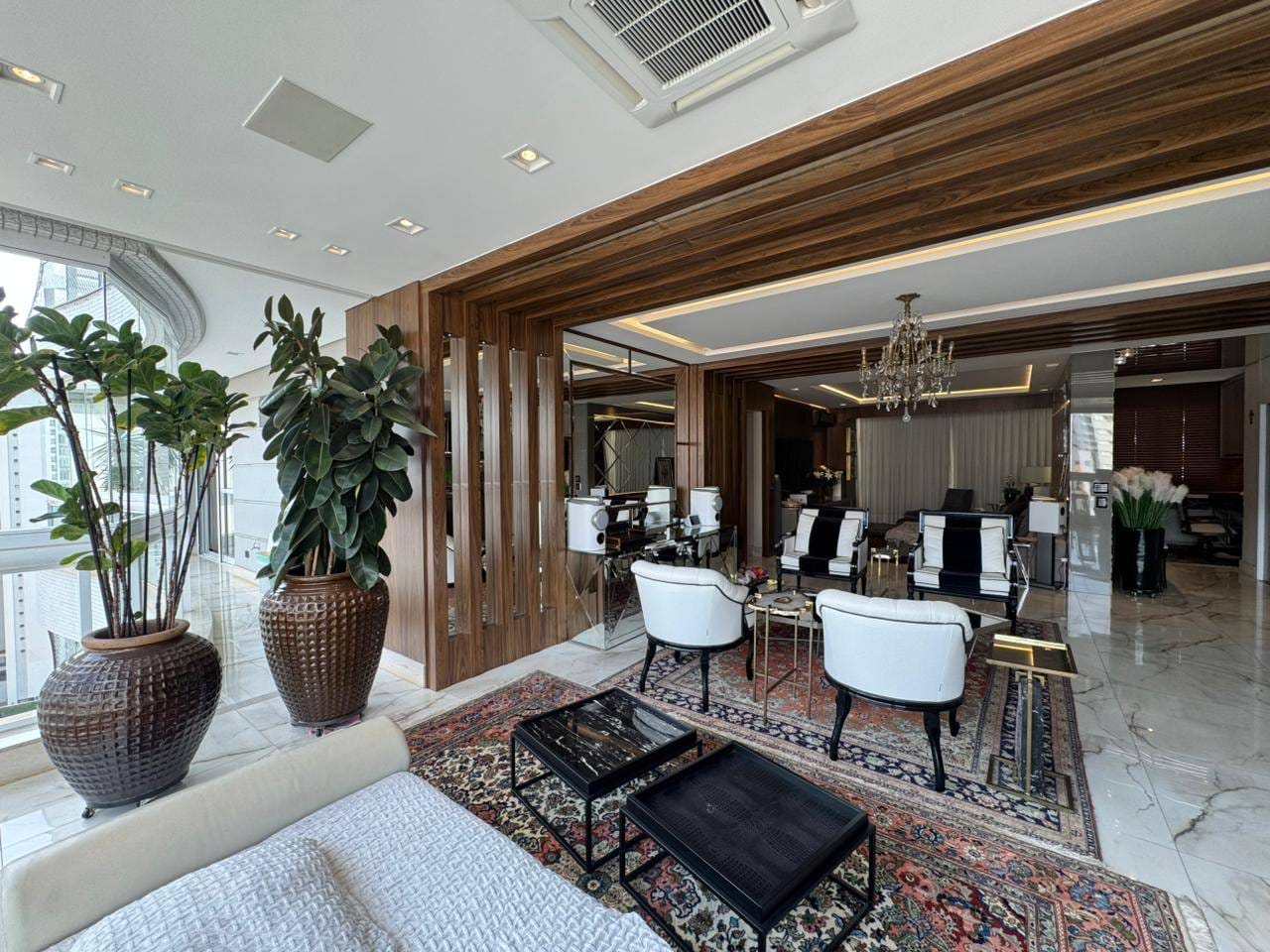 Apartamento, 3 quartos, 245 m² - Foto 8
