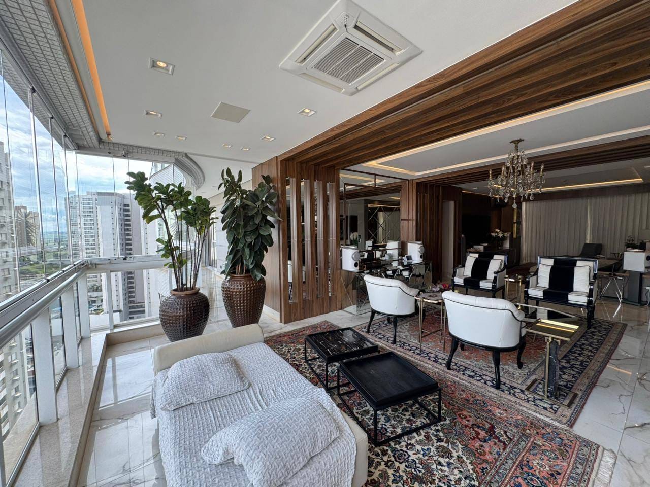 Apartamento, 3 quartos, 245 m² - Foto 9