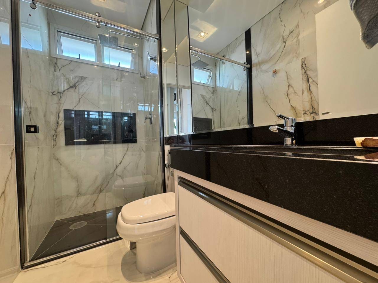 Apartamento, 3 quartos, 245 m² - Foto 32