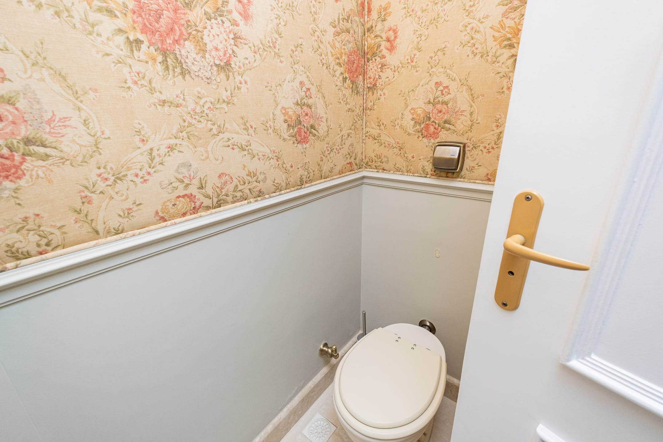 Apartamento à venda no centro de Pelotas - 400 m², 3 quartos (sendo todos suítes), móveis de alto padrão e piscina privativa. - 15