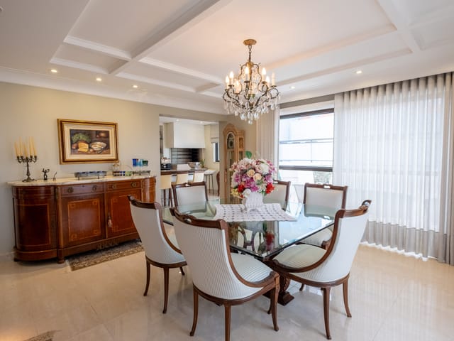 Apartamento com 480m² 3 quartos e 4 banheiros, à venda, no bairro Centro em Pelotas