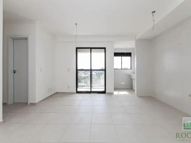 Apartamento 2 quartos e 1 banheiro, para alugar, no bairro Pedro Moro em São José Dos Pinhais
