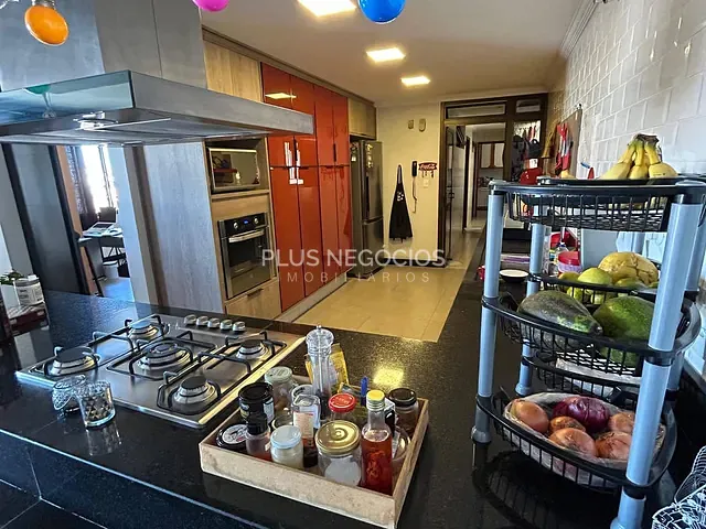 Apartamento com 186m² 3 quartos e 4 banheiros, à venda, no bairro Centro em Sorocaba