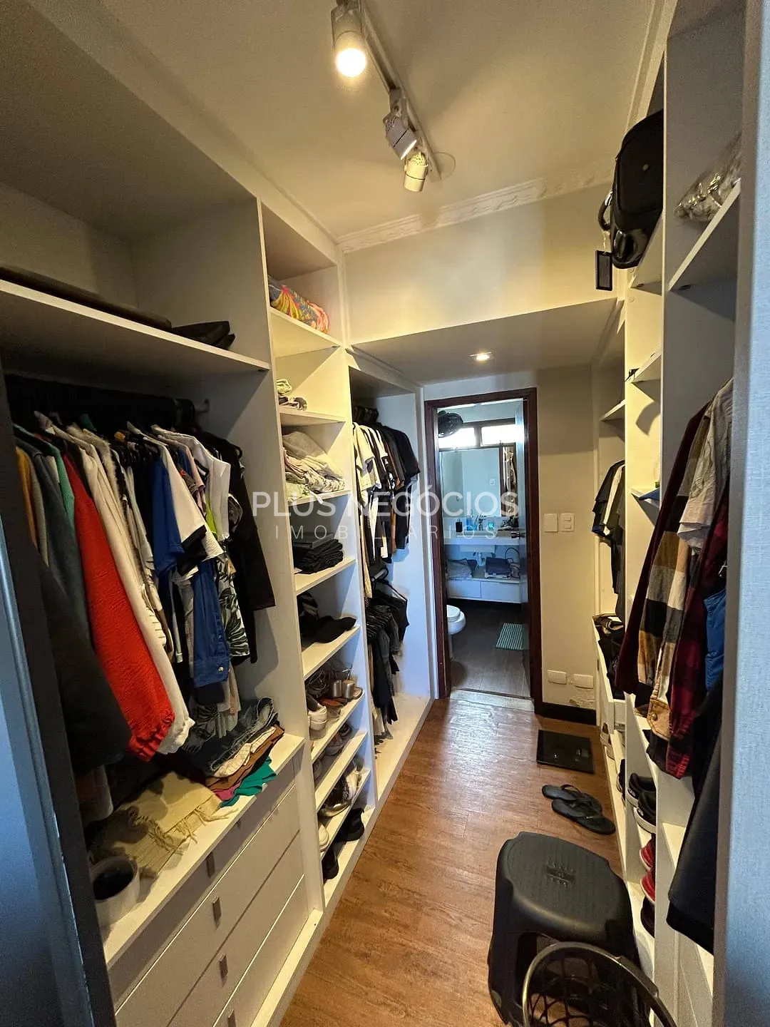Apartamento, 3 quartos, 186 m² - Foto 12