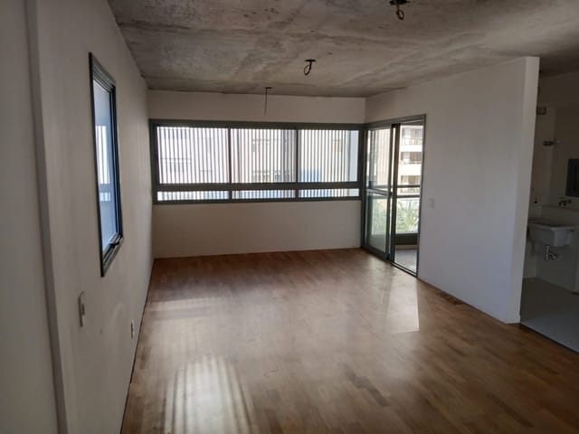 Foto do Apartamento - Apartamento com 3 dormitórios ( 1 suíte) 2 vagas de garagem em Perdize | Miani Imóveis
