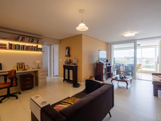 Apartamento com 157m² 2 quartos e 3 banheiros, à venda, no bairro Centro em Pelotas