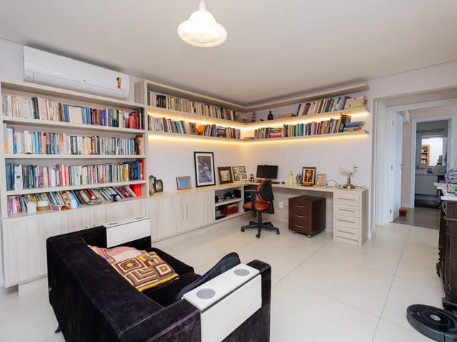 Apartamento com 157m² 2 quartos e 3 banheiros, à venda, no bairro Centro em Pelotas