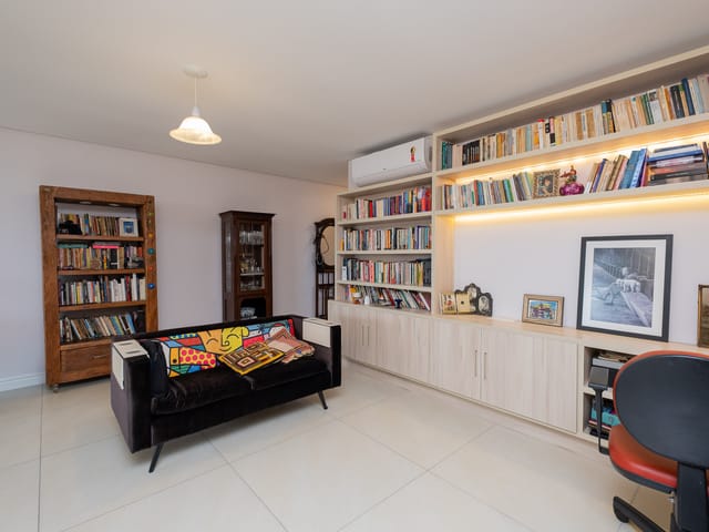 Apartamento com 157m² 2 quartos e 3 banheiros, à venda, no bairro Centro em Pelotas