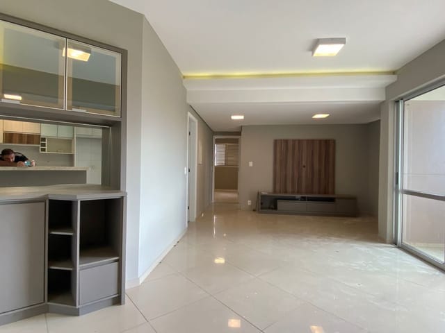Foto do Apartamento - BRISAS DO LAGO - Apartamento para locação sendo 2 Quartos e 1 Suite por R$2.990,00 - Gleba Fazenda Palhano, Londrina, PR. | Human Imóveis