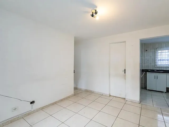 Apartamento 2 quartos e 1 banheiro, à venda, no bairro Cidade Industrial em Curitiba