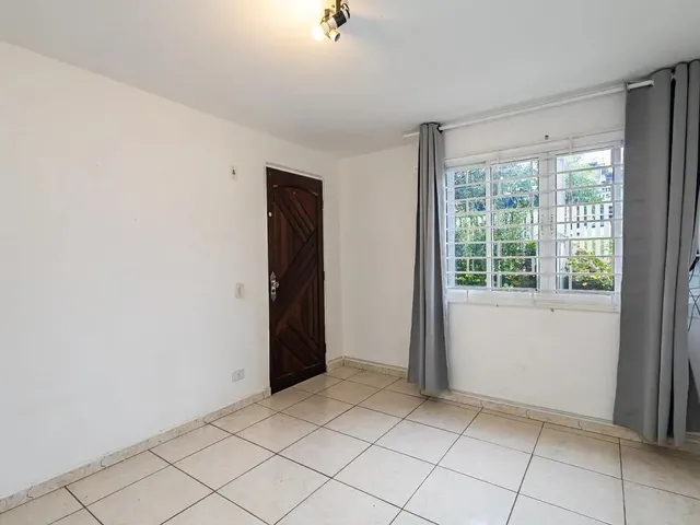Apartamento 2 quartos e 1 banheiro, à venda, no bairro Cidade Industrial em Curitiba
