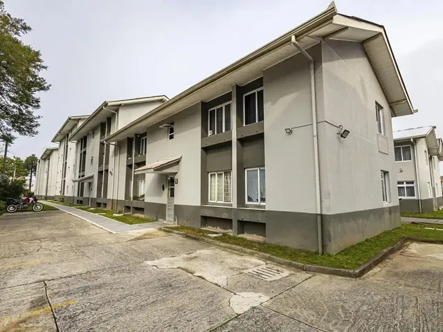 Apartamento 2 quartos e 1 banheiro, à venda, no bairro Cidade Industrial em Curitiba