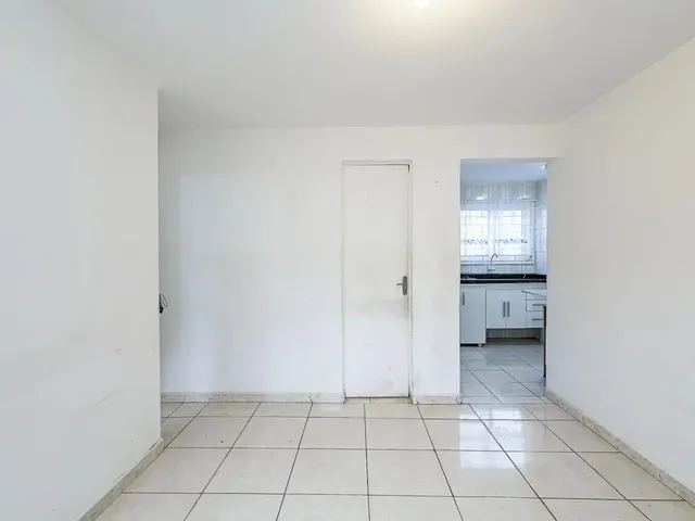 Apartamento 2 quartos e 1 banheiro, à venda, no bairro Cidade Industrial em Curitiba