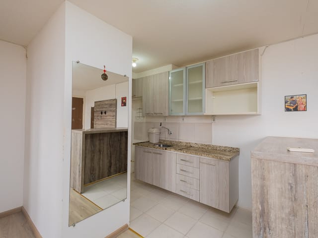 Apartamento com 55m² 2 quartos e 1 banheiro, para alugar, no bairro Areal em Pelotas