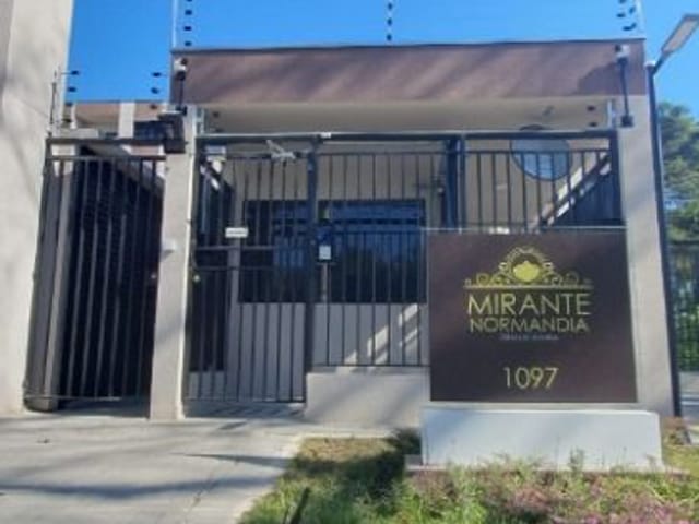 Apartamento com 47m² 2 quartos e 1 banheiro, à venda, no bairro Jardim Pioneiro em Cotia