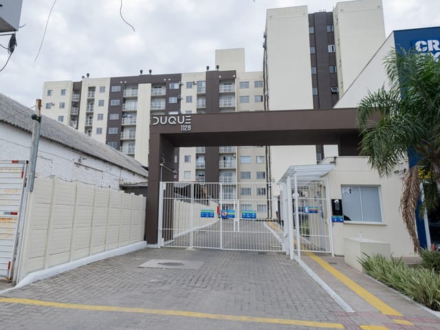 Apartamento com 62m² 2 quartos e 1 banheiro, à venda ou para alugar, no bairro Fragata em Pelotas