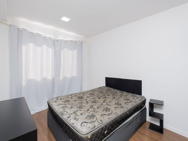 Apartamento com 62m² 2 quartos e 1 banheiro, à venda ou para alugar, no bairro Fragata em Pelotas
