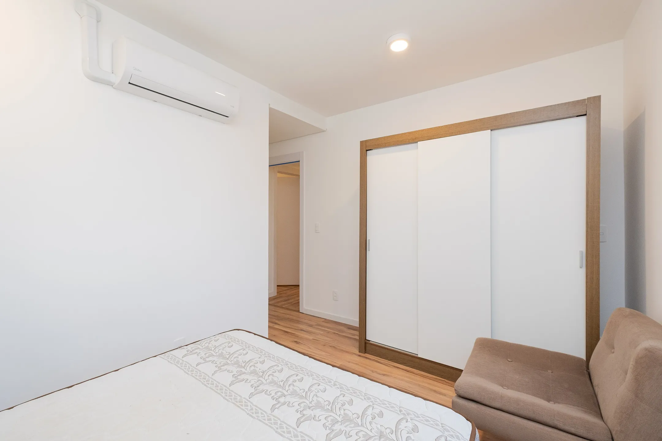 Apartamento de 3 dormitórios mobiliado para aluguel no bairro Areal em Pelotas RS com conforto, praticidade e excelente localização - 12