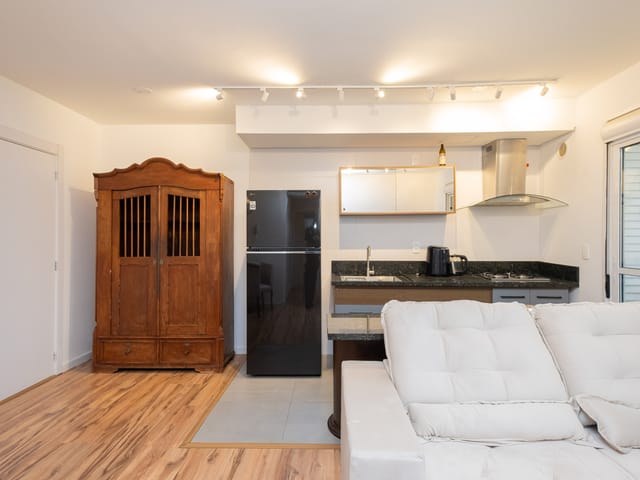 Apartamento 3 quartos e 2 banheiros, para alugar, no bairro Areal em Pelotas