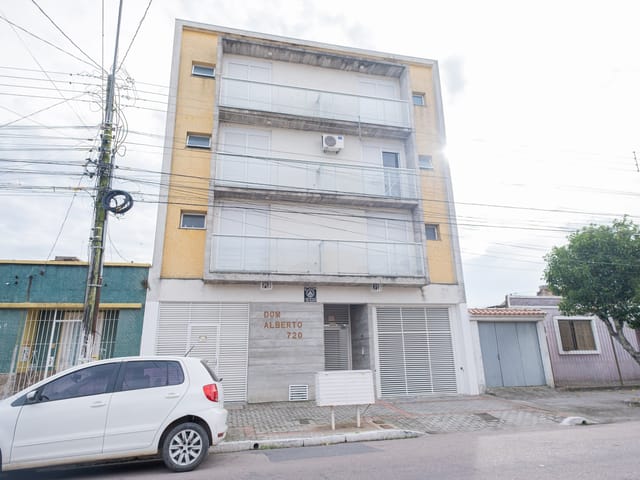 Apartamento 1 quarto e 1 banheiro, para alugar, no bairro Centro em Pelotas