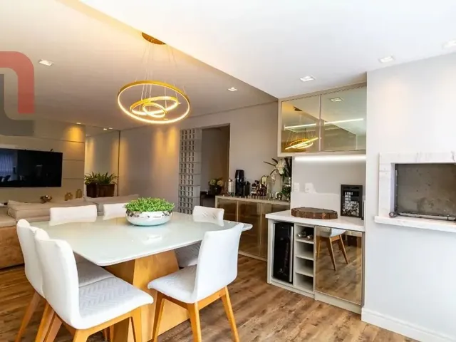 Apartamento 3 quartos e 4 banheiros, à venda, no bairro São Lourenço em Curitiba