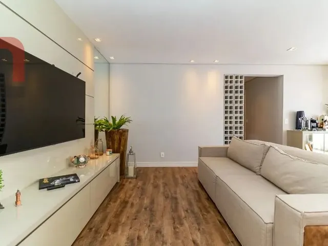 Apartamento 3 quartos e 4 banheiros, à venda, no bairro São Lourenço em Curitiba
