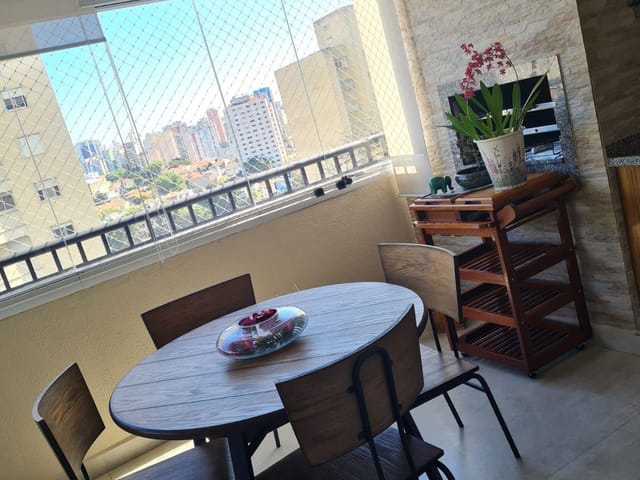 Apartamento com 220m² 4 quartos e 2 banheiros, à venda, no bairro Cambuci em São Paulo