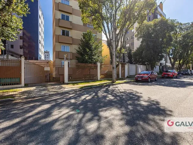 Apartamento 1 quarto e 1 banheiro, para alugar, no bairro Água Verde em Curitiba