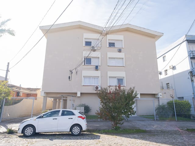Apartamento com 126m² 3 quartos e 2 banheiros, para alugar, no bairro Centro em Pelotas
