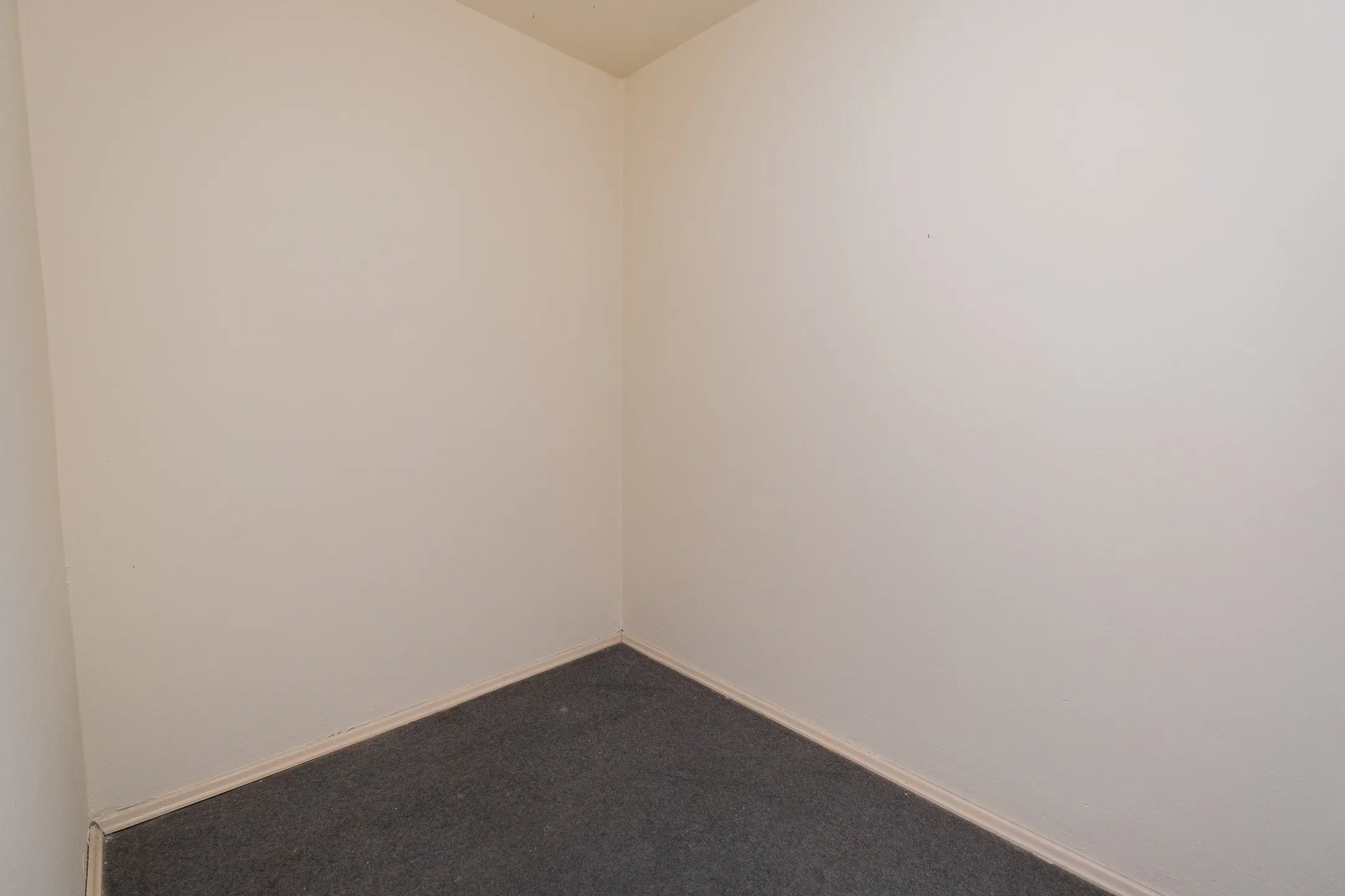Apartamento para Locação: Amplo, Bem Iluminado e Perfeito para Viver com Conforto em uma Localização Privilegiada - 15