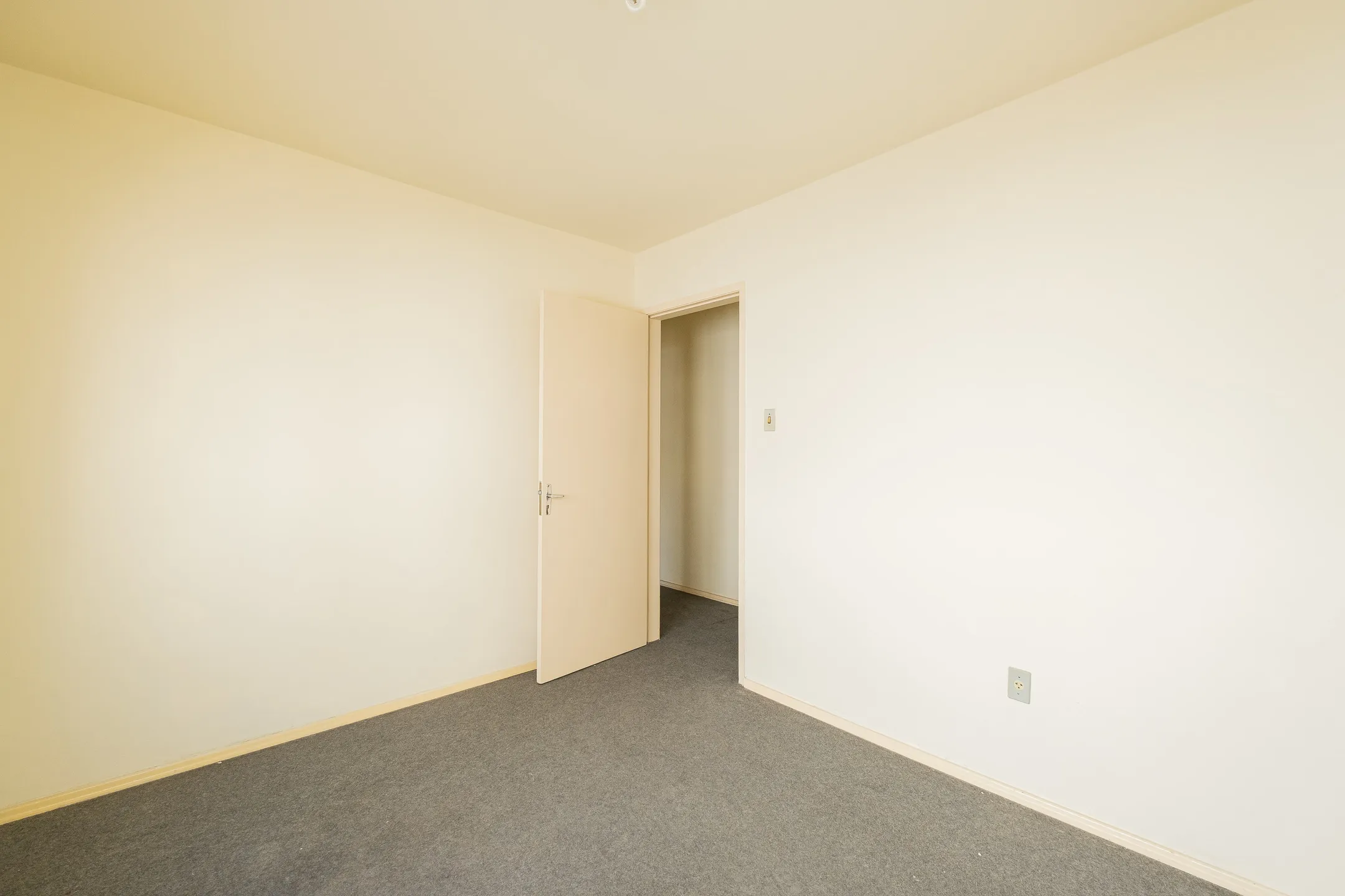 Apartamento para Locação: Amplo, Bem Iluminado e Perfeito para Viver com Conforto em uma Localização Privilegiada - 7