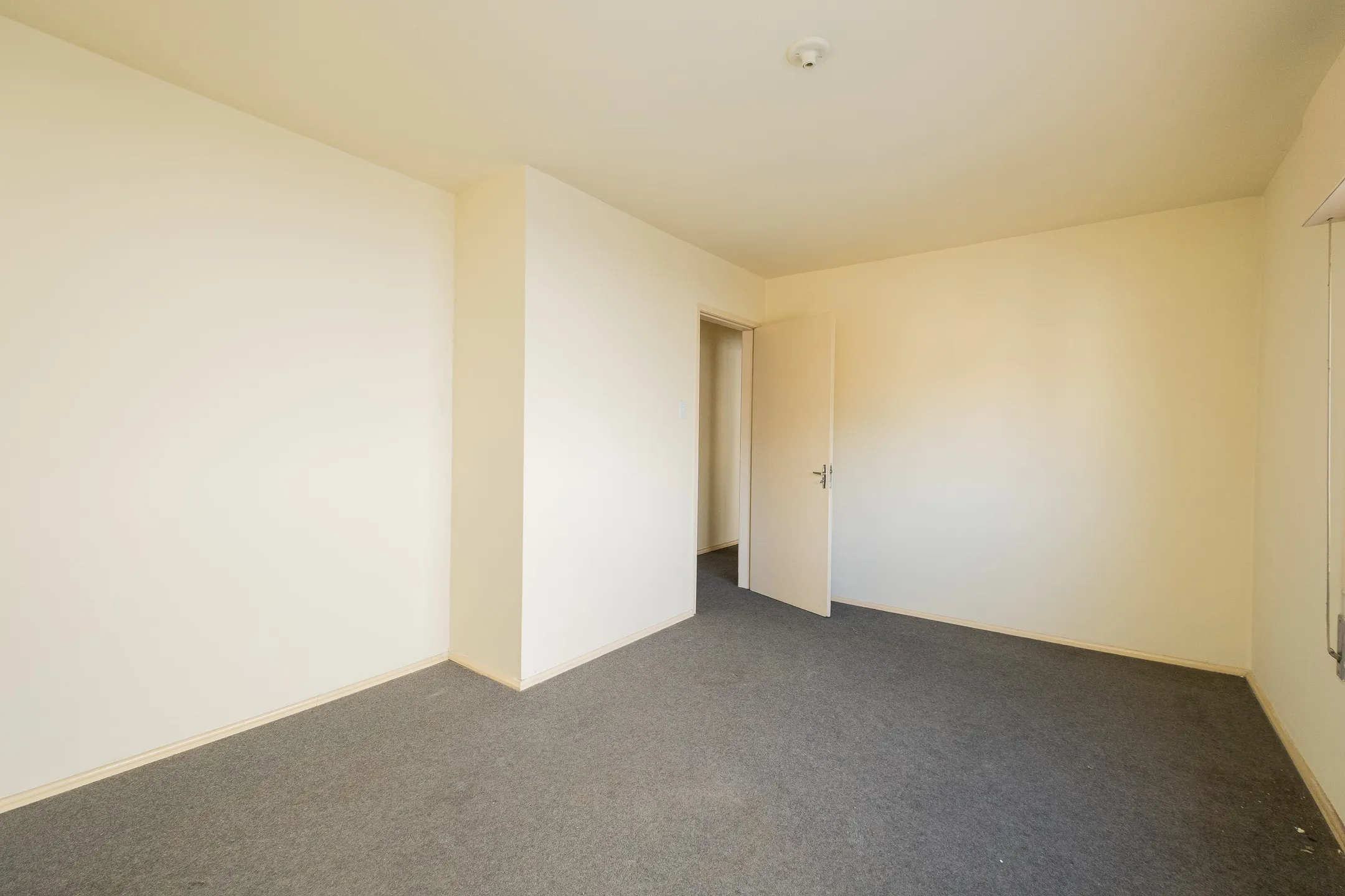 Apartamento para Locação: Amplo, Bem Iluminado e Perfeito para Viver com Conforto em uma Localização Privilegiada - 10