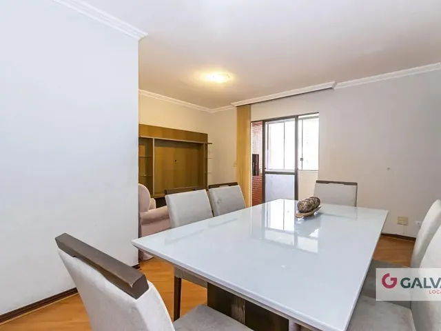 Apartamento 3 quartos e 1 banheiro, para alugar, no bairro Cristo Rei em Curitiba