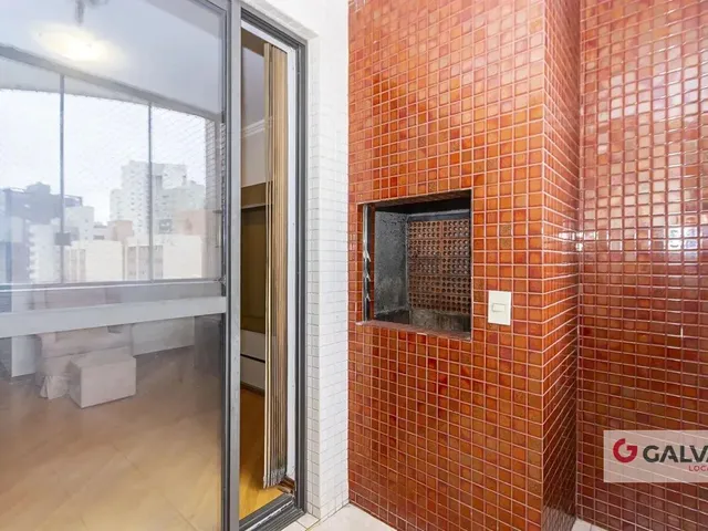 Apartamento 3 quartos e 1 banheiro, para alugar, no bairro Cristo Rei em Curitiba