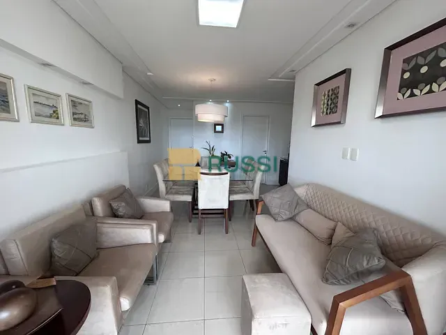Apartamento 3 quartos e 2 banheiros, à venda, no bairro Vila Adyana em São José dos Campos