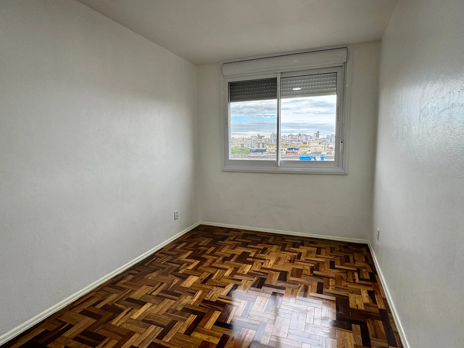 Apartamento de 2 dormitórios reformado à no Edifício José Brusque no Centro de Pelotas próximo à Bento Gonçalves - 14