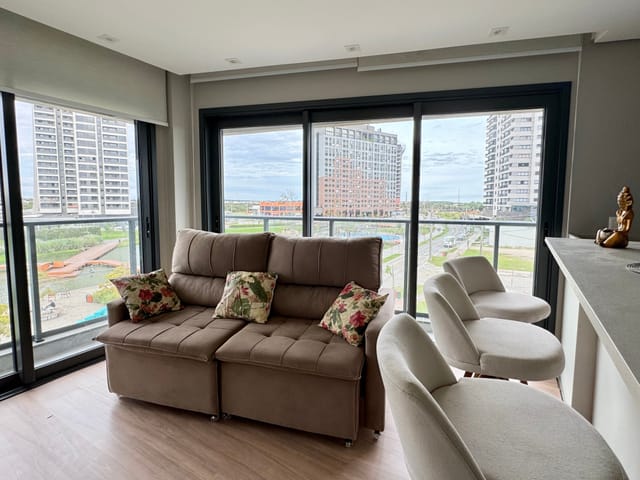 Apartamento com 93m² 1 quarto e 1 banheiro, à venda, no bairro São Gonçalo em Pelotas